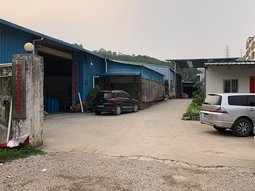 厂房大门